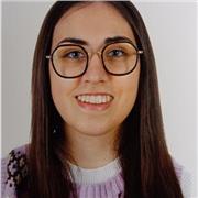Profesora titulada en Bachillerato con especialidad y certificación en inglés